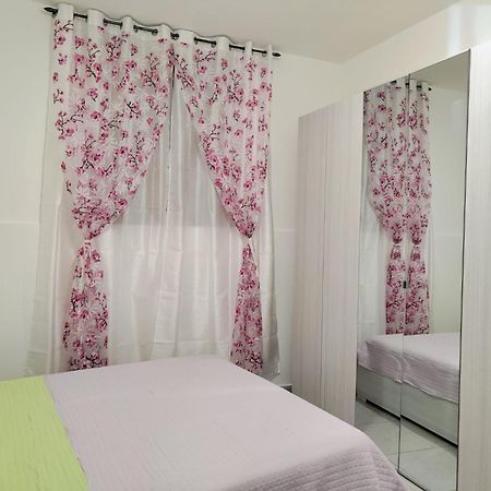 Lovely Appartment Near Como Casnate Con Bernate Exterior photo